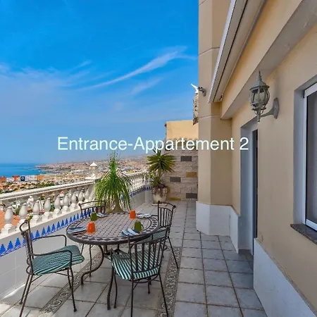 Complejo De 2 Chic Con Vista Al Mar-villa Marina