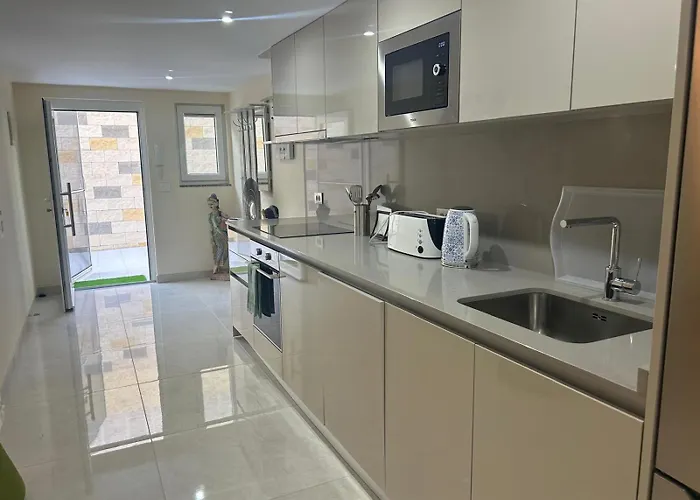 Complejo De 2 Chic Con Vista Al Mar-villa Marina شقة