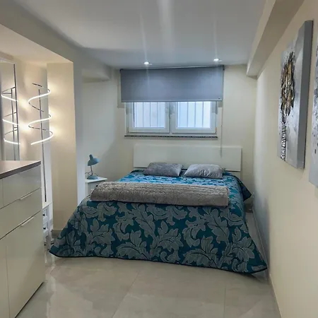 Complejo De 2 Chic Con Vista Al Mar-villa Marina Адехе